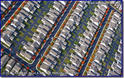 Aerial photo of a dense suburban neighborhood outside of Columbus, Ohio, with fall colors.